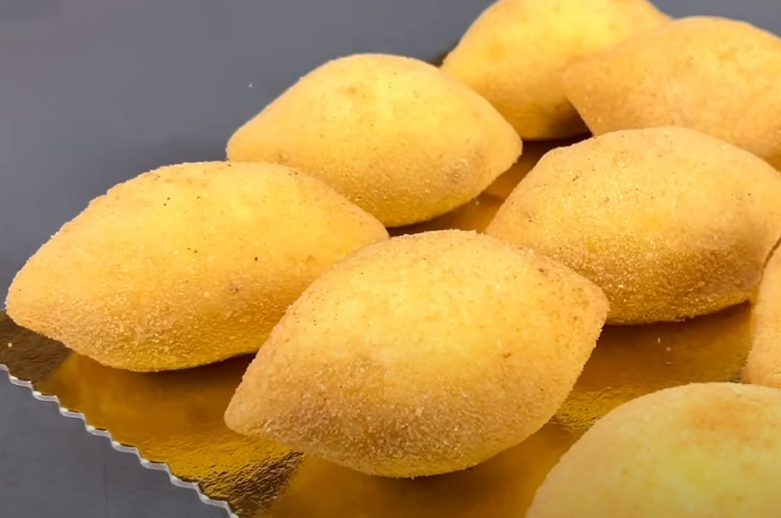 10 Receitas de Coxinha de Frango Assada Aprenda a fazer esse petisco irresistível