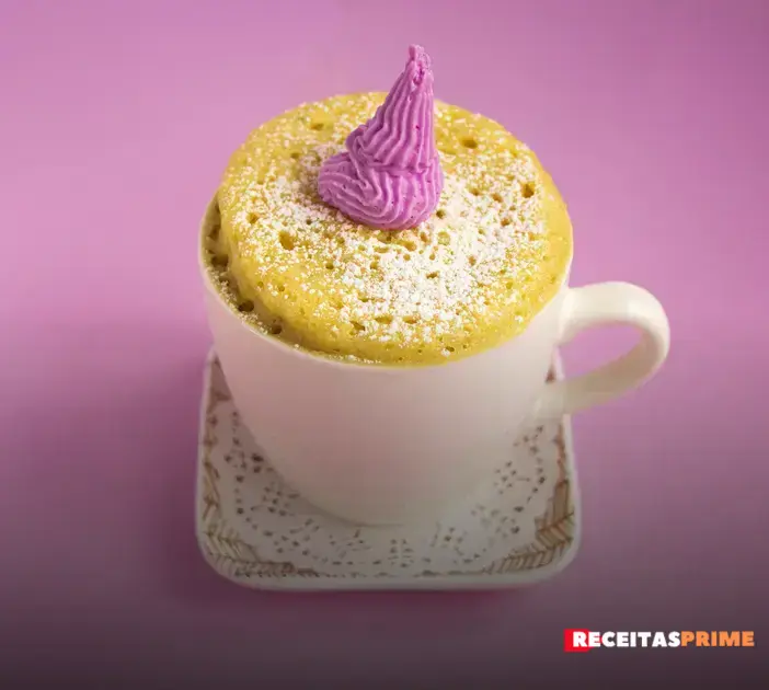 Variações incríveis de bolos de caneca para experimentar e se deliciar
